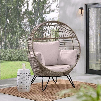 2026 Hampton Bay Beige Stationärer Runder Outdoor-Lounge-Eiersessel aus Rattan mit CushionGuard Almond Biscotti Kissen (FRS51294M)