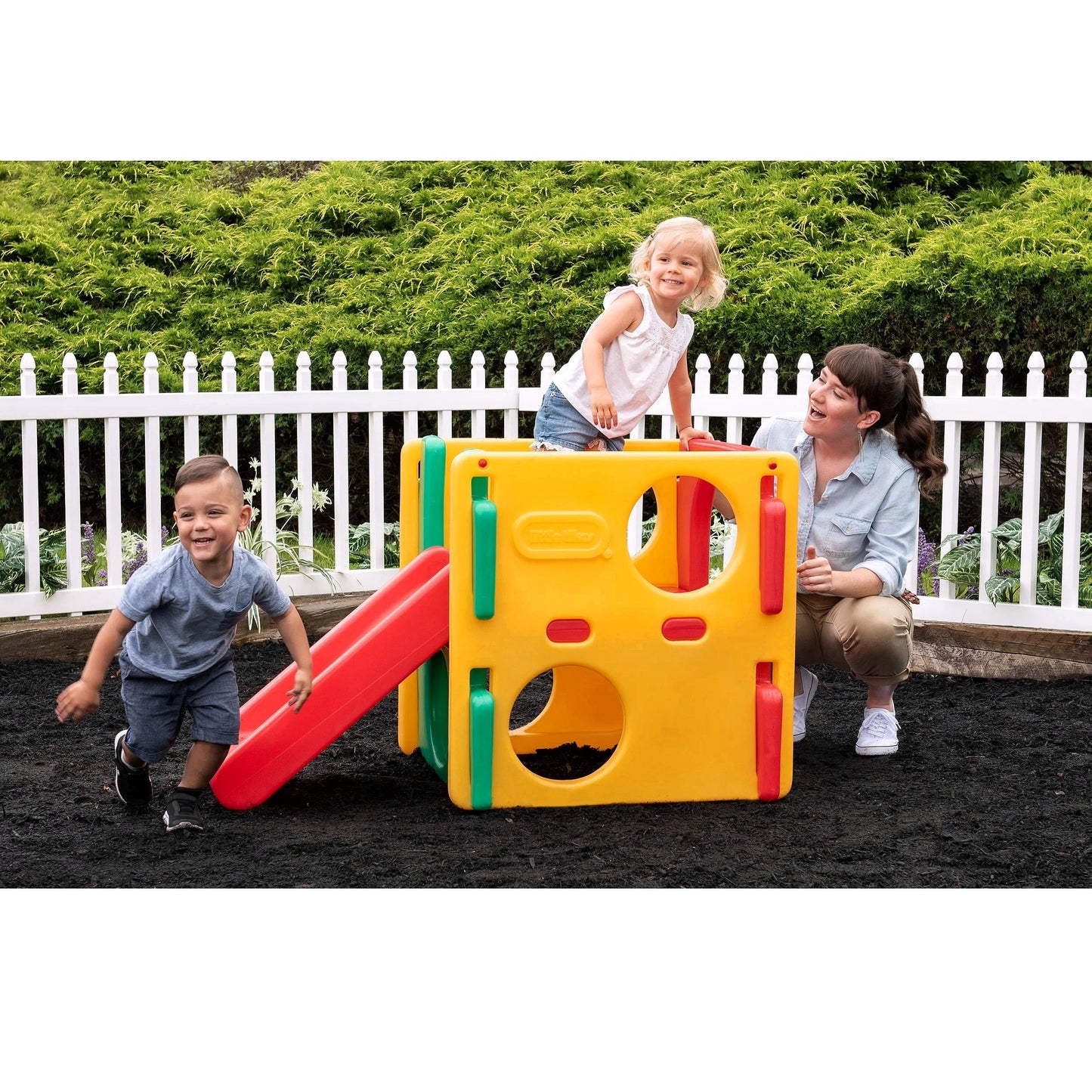 2026 Little Tikes Jr. Aktivitäts-Spielgerät für Kleinkinder