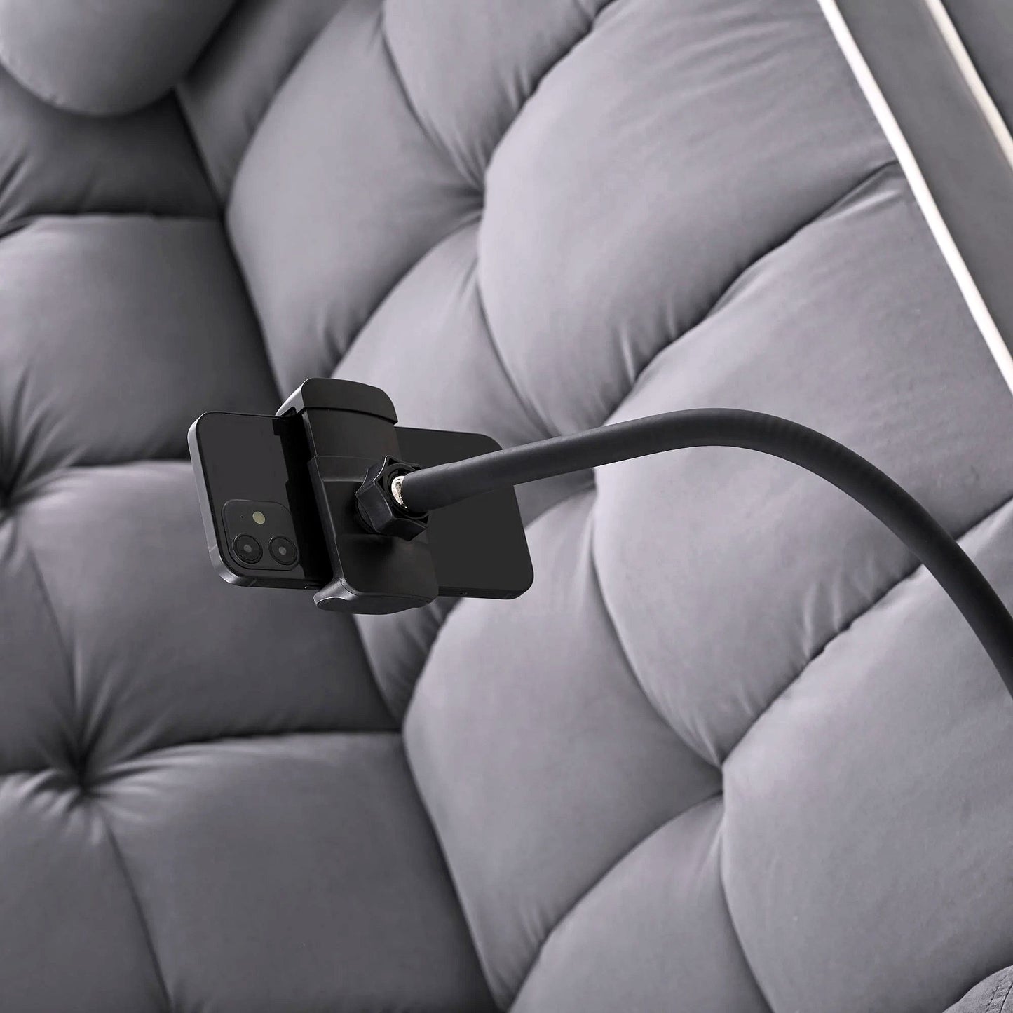 2026 3-in-1 Schlafsofa Couchbett, kleines umwandelbares Samt-Loveseat mit Ausziehbett, verstellbarer Rückenlehne, Zylinderkissen, Mehrfach-Taschen & Handyhalter – Grau, 55,5"