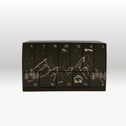 Adventskalender: 8er Set von Akantus bemalt mit Krippenhaus "Akantus Design Original" Eiche I AD-0-2 + KB-2
