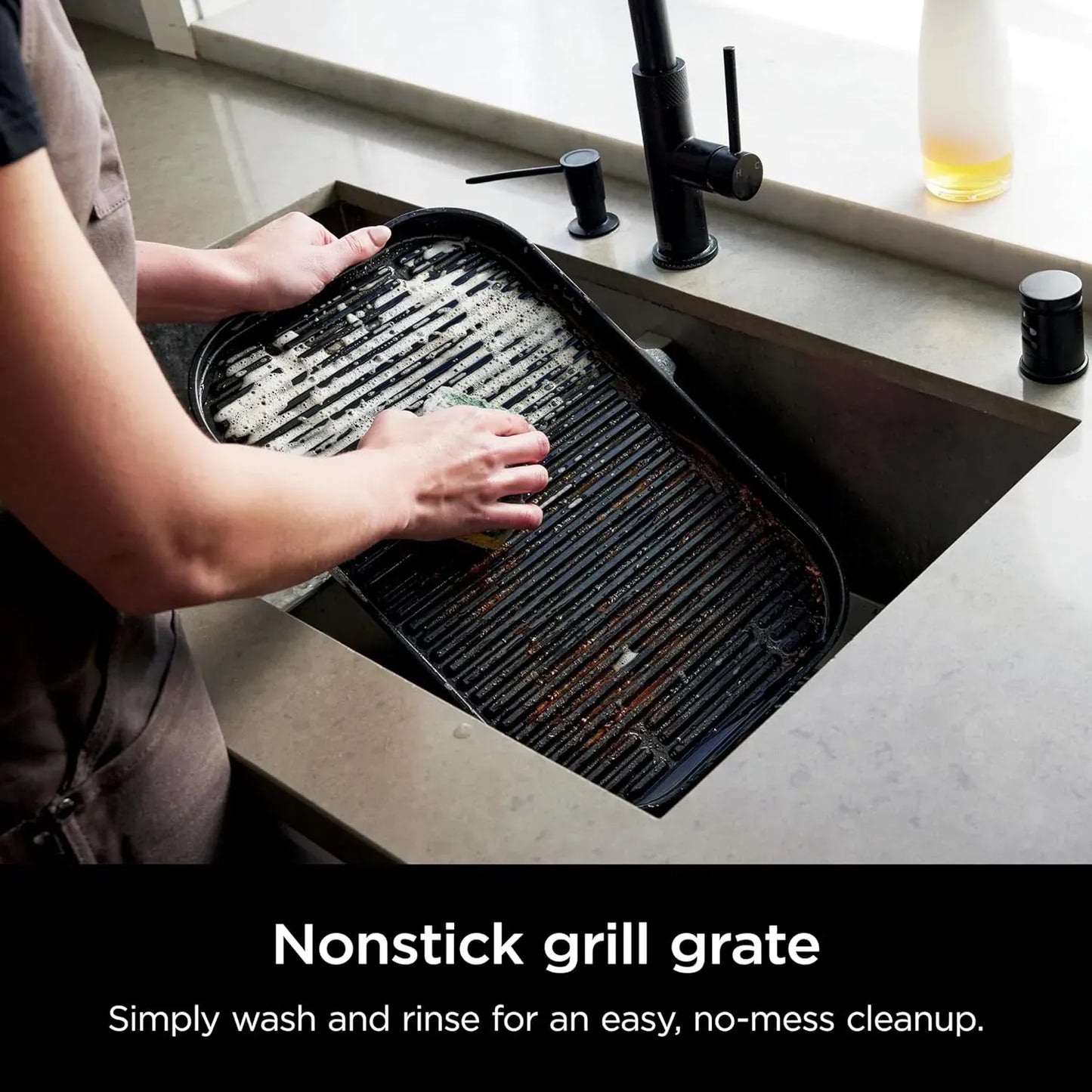 2026 Premium XL Outdoor-Grill & Smoker, Bluetooth, App-fähig, 7-in-1 Master Grill, BBQ-Smoker, Outdoor-Heißluftfritteuse, Woodfire-Technologie, 2 eingebaute Thermometer, Schwarz