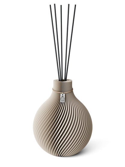 Duftvase Sphere Cozy Greige 26 cm ICONIC HOME Naturfarbenes Band