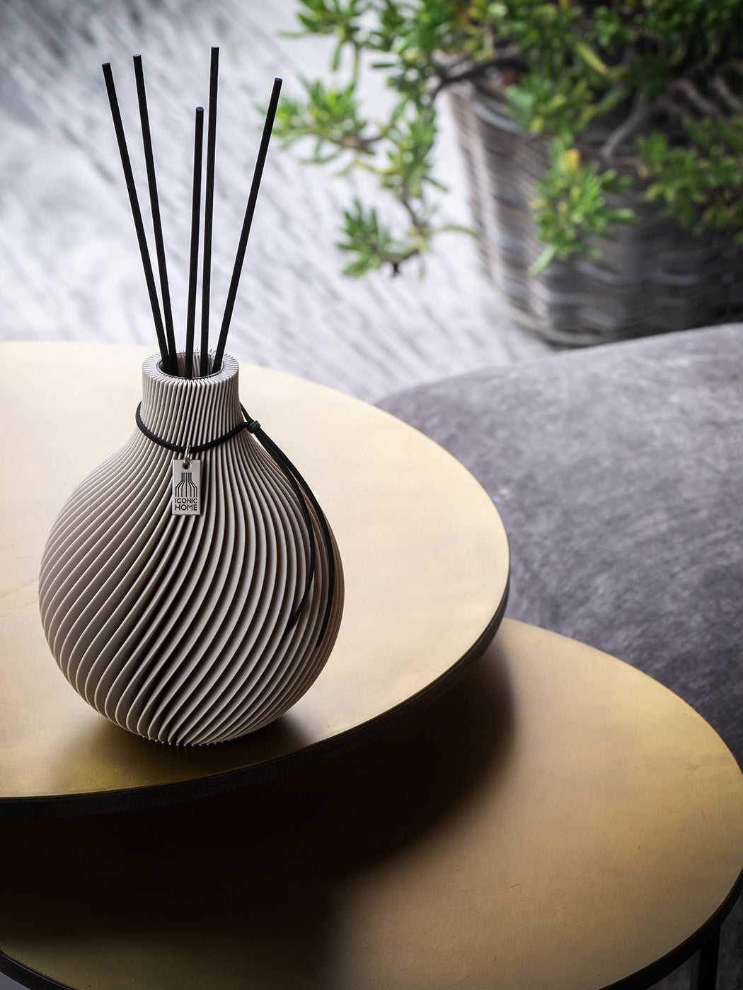 Duftvase Sphere - Raumduft Diffuser Set mit Duftöl und Duftstäbchen | dreamy gray