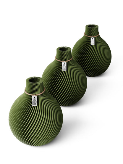 Tischvase Sphere naturfarbenes Band Set 3 Vasen 17,5 cm moss green ICONIC HOME