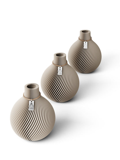 Tischvase Sphere naturfarbenes Band Set 3 Vasen 15 cm cozy greige ICONIC HOME