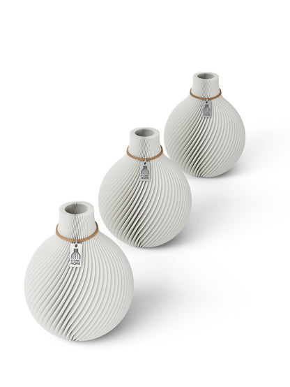 Tischvase Sphere naturfarbenes Band Set 3 Vasen 15 cm pure white ICONIC HOME