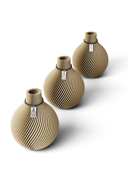 Tischvase Sphere schwarzes Band Set 3 Vasen 15 cm natural oak ICONIC HOME